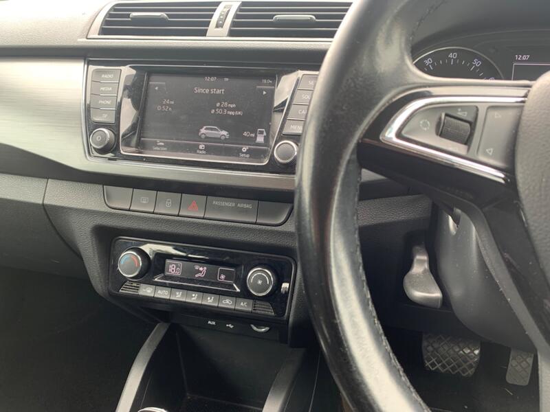 SKODA FABIA