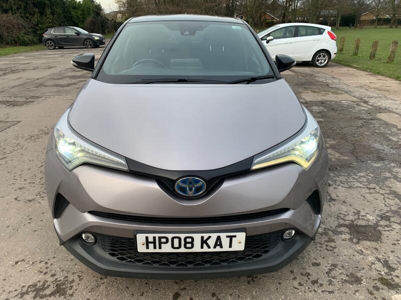 TOYOTA C-HR