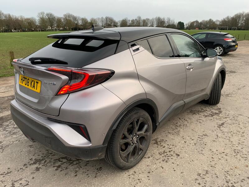 TOYOTA C-HR