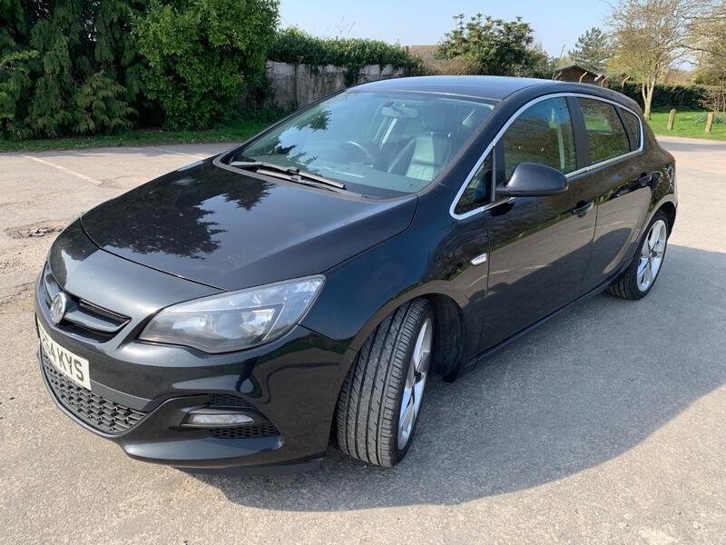 VAUXHALL ASTRA