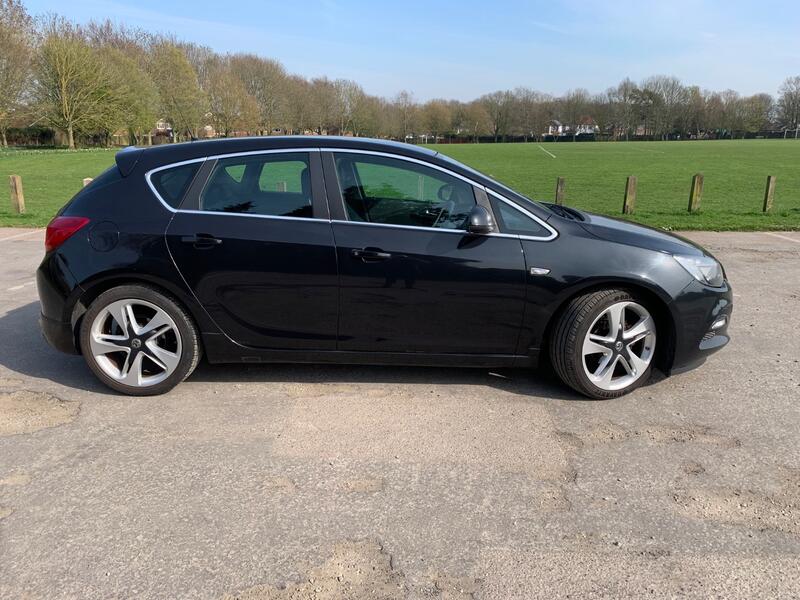 VAUXHALL ASTRA