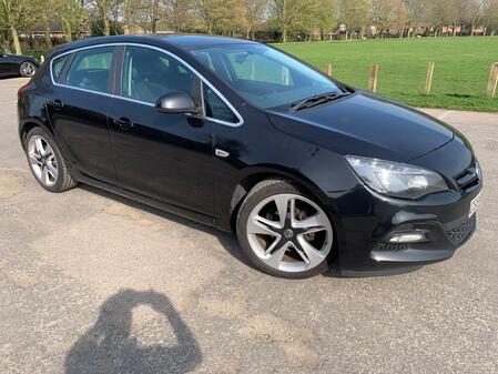 VAUXHALL ASTRA 1.4 T 16v Limited Edition
