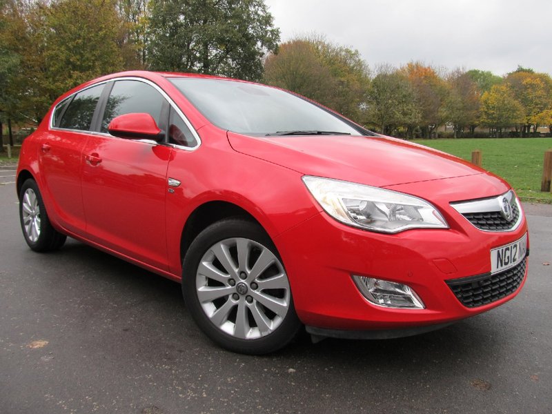 VAUXHALL ASTRA