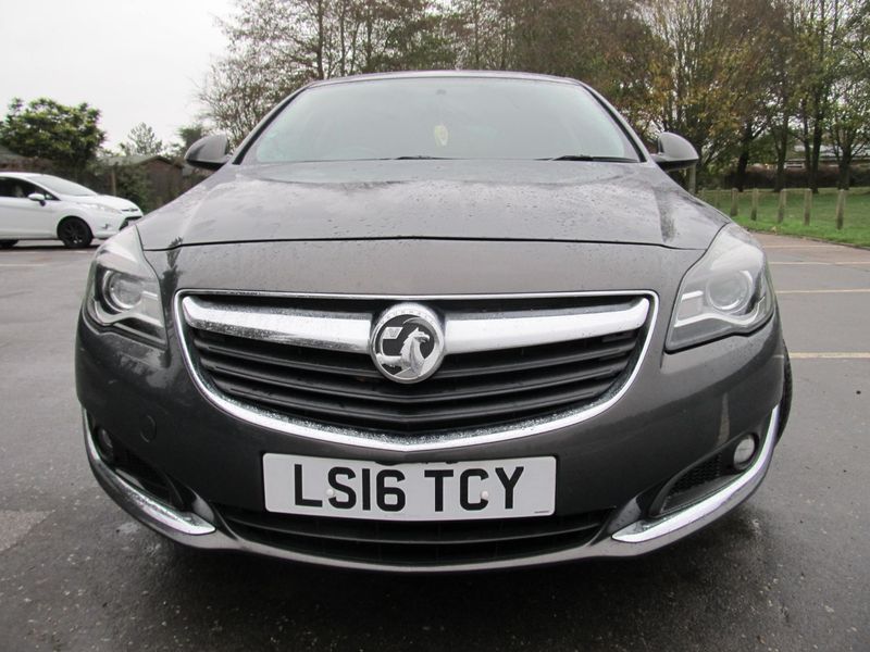 VAUXHALL INSIGNIA