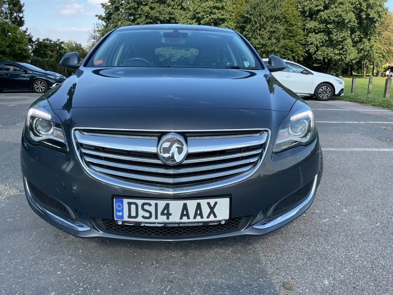 VAUXHALL INSIGNIA