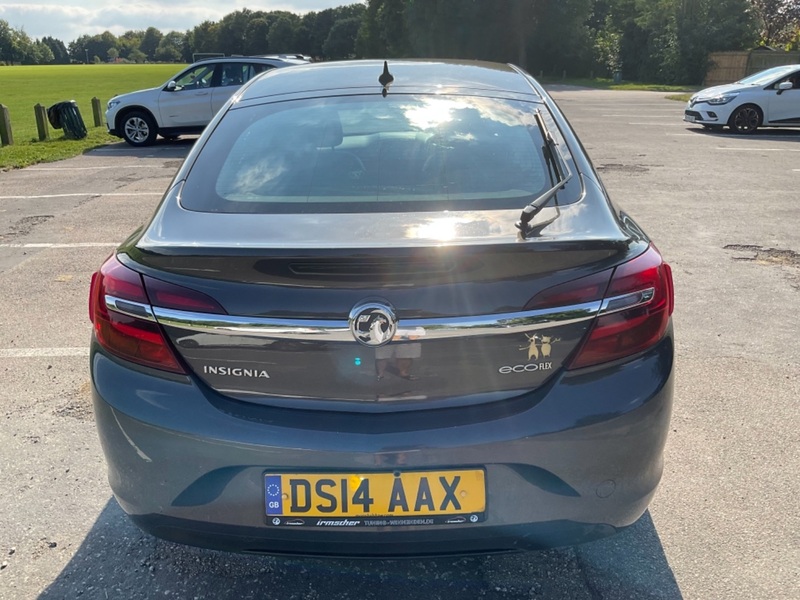 VAUXHALL INSIGNIA