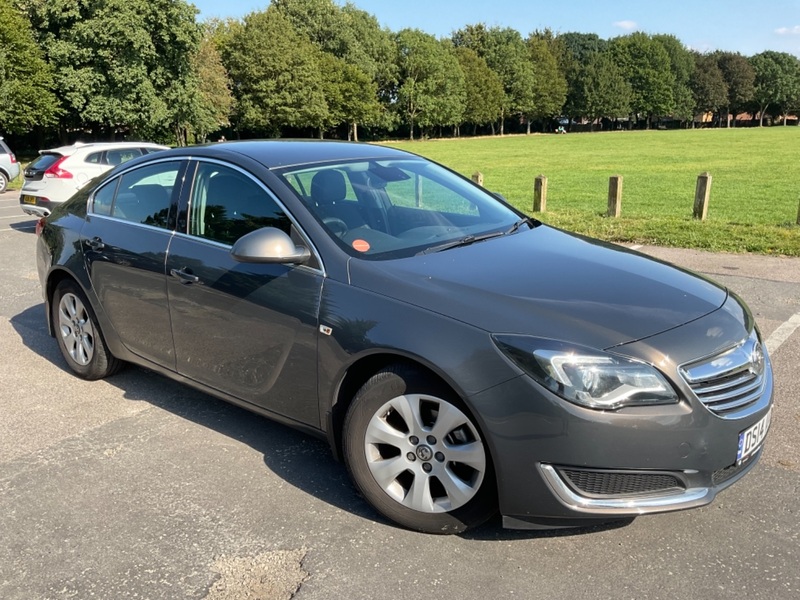 VAUXHALL INSIGNIA