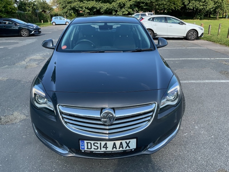 VAUXHALL INSIGNIA