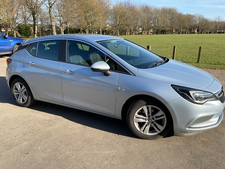 VAUXHALL ASTRA DESIGN CDTI ECOFLEX SS