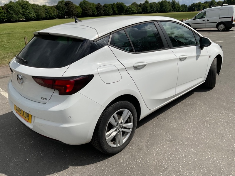 VAUXHALL ASTRA