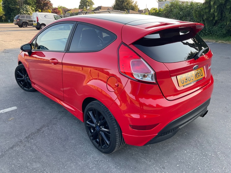 FORD FIESTA